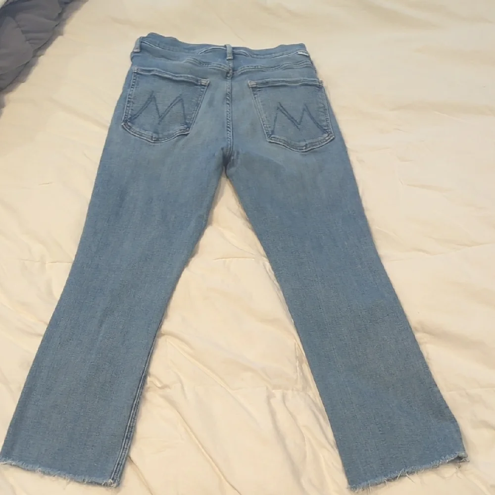 Classic Blue Women's Jeans - Picture 7 of 8
